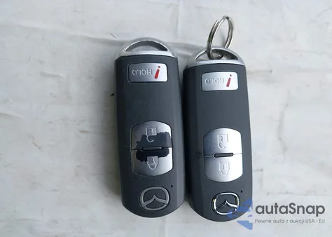 2013 Mazda Mazda3 I Touring z USA, uszkodzony, nr VIN JM1BL1LP8D1738868